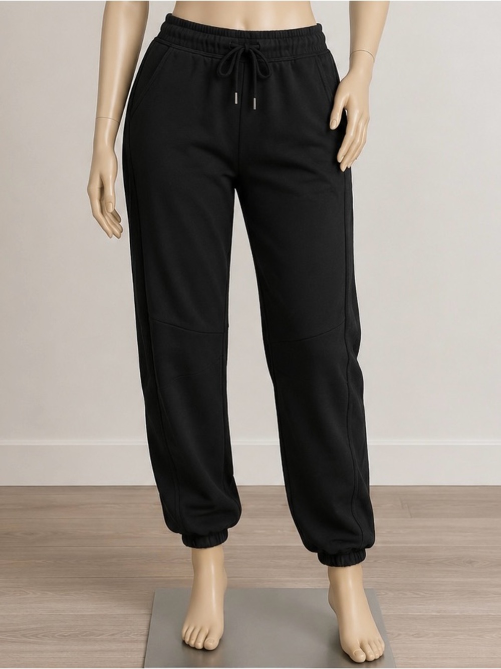 Universal Thread Black Drawstring Jogger Pants